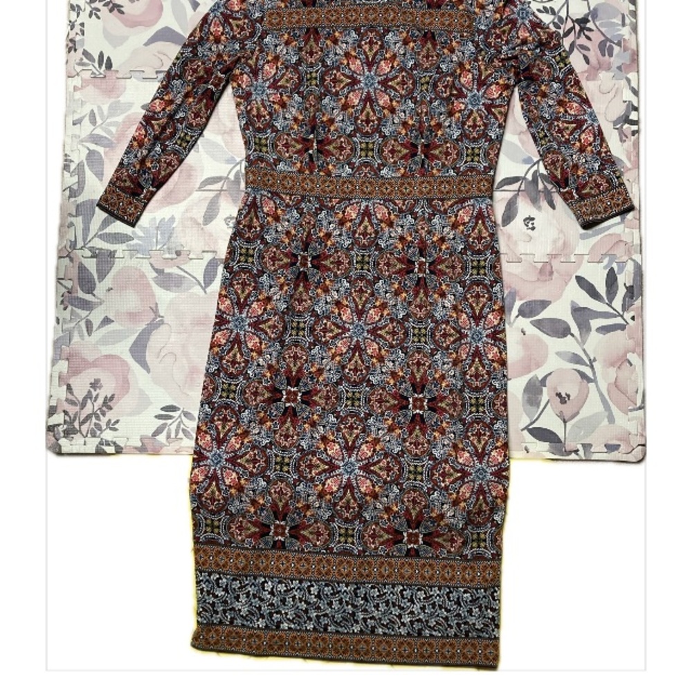 Adorne size 10 Vibrant Long Sleeve Dress